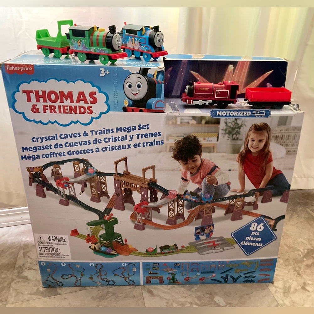 Thomas and friends 86 piece train set